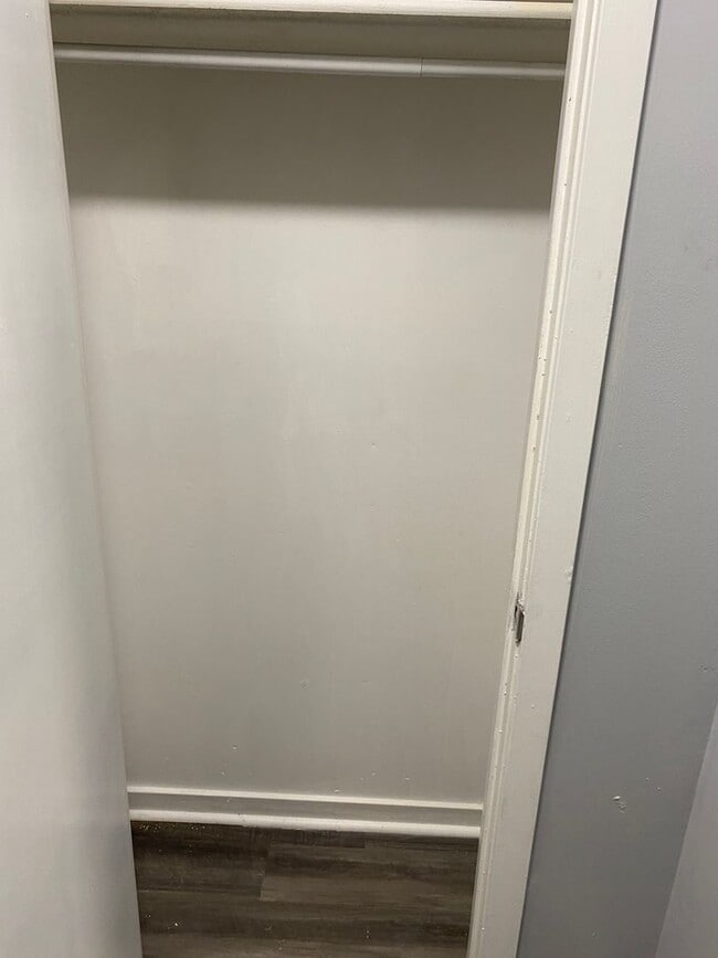 Building Photo - 2 Bed 2 bath condo