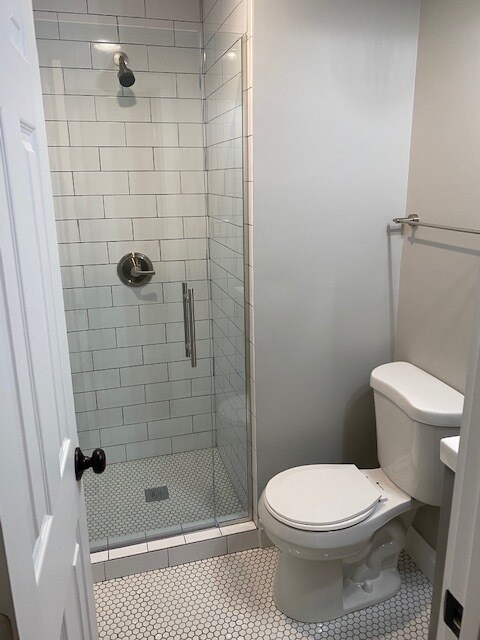 Building Photo - 209 43rd St S