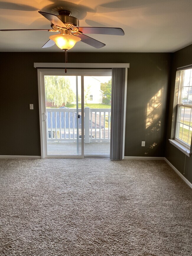 Building Photo - 6201 Spring River Dr