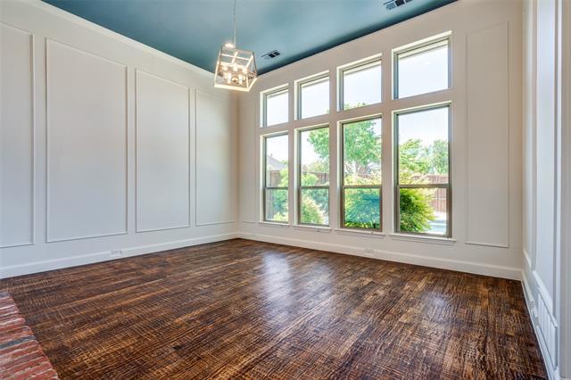 Building Photo - 2100 Brugge Ct