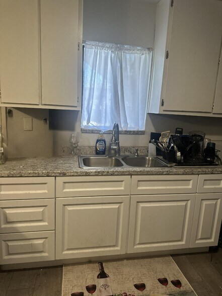 Building Photo - 1503 El Monte Ave