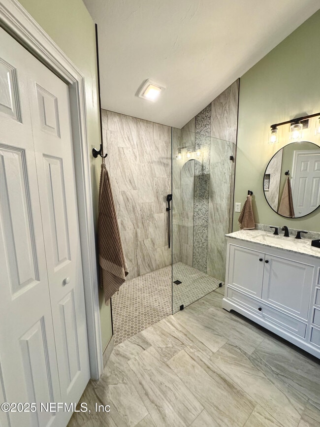 Building Photo - 3742 Constancia Dr