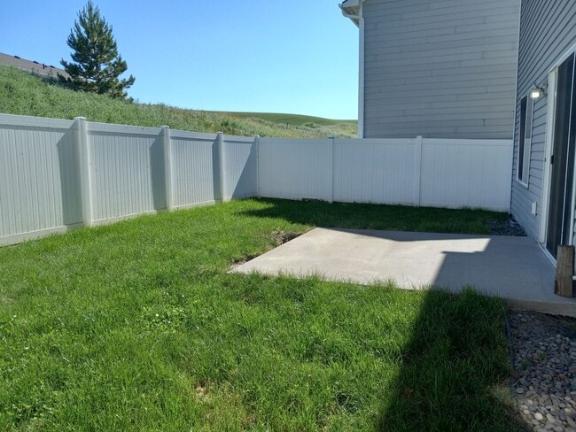 Building Photo - Your Family’s Next Chapter Begins Here – C...