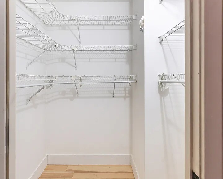 Building Photo - 1339 N Dearborn St