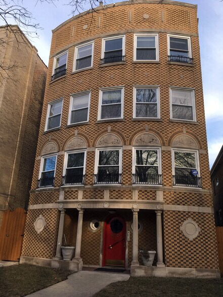 Building Photo - 6441 N Francisco Ave