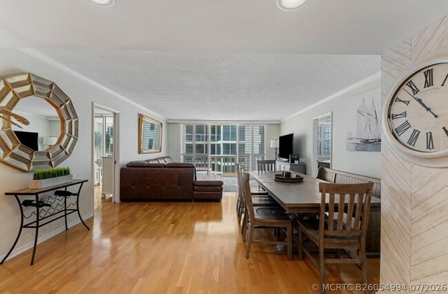 Building Photo - 3570 S Ocean Blvd