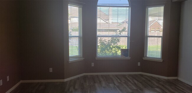 Building Photo - 22106 Bridgestone Oak Dr
