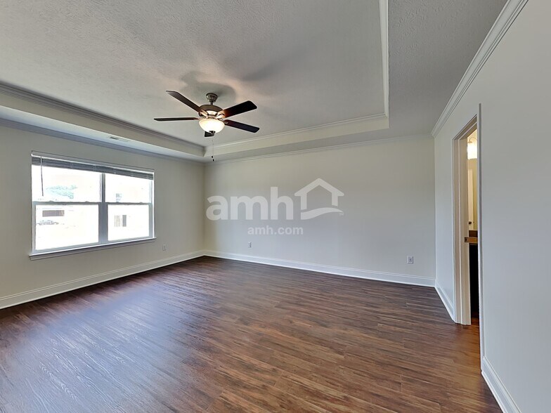 Building Photo - 8110 Hula Popper St