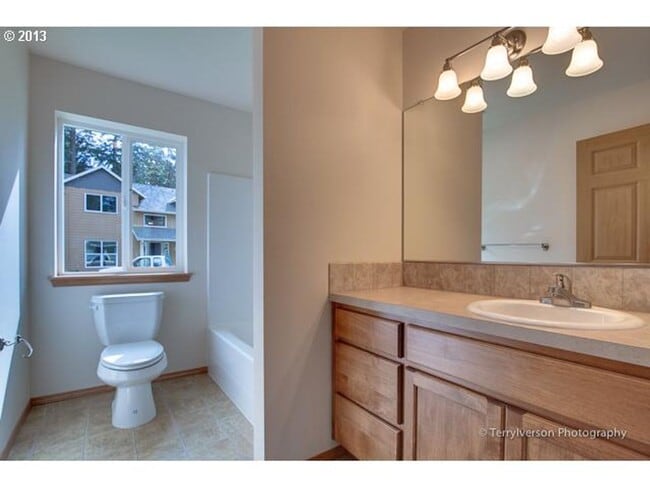 Building Photo - Great location with Huge yard