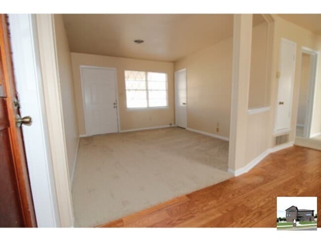 Building Photo - 2107 Brantley Ave