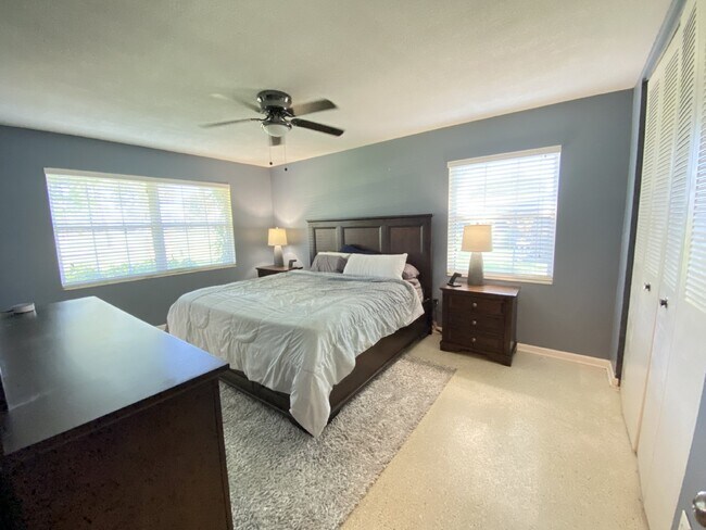 Building Photo - 2668 Bernice Ct