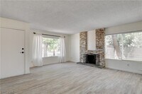 Building Photo - 2085 Wagonwheel Ave
