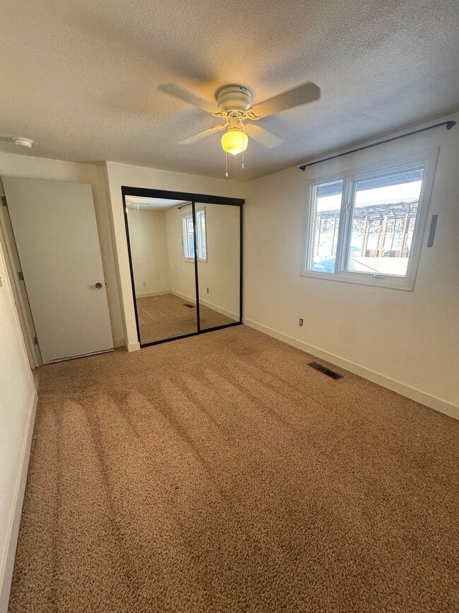 Building Photo - 1808 Twining Dr