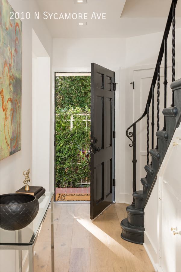 Building Photo - 2010 N Sycamore Ave