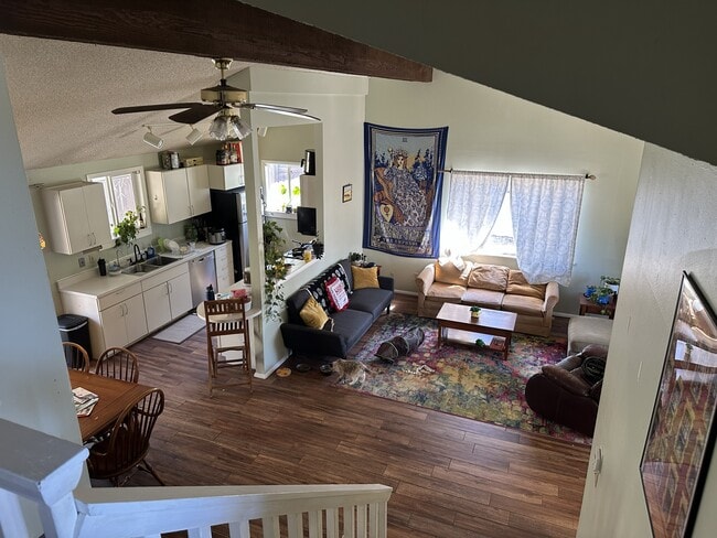 Building Photo - 2633 Sherwood Cir