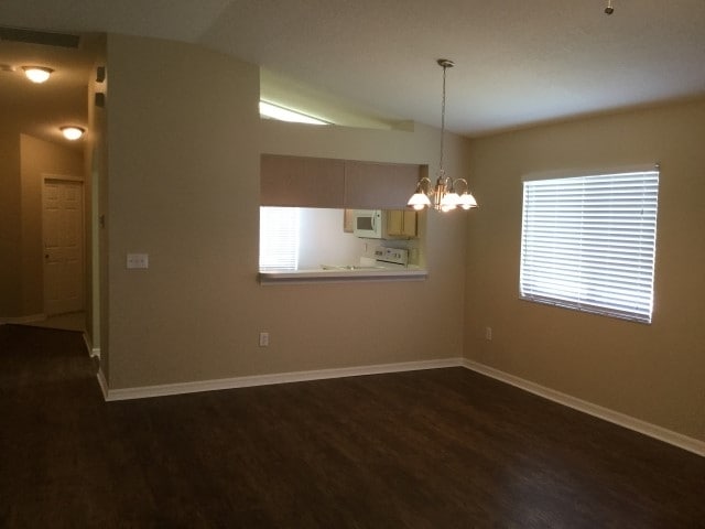 Building Photo - 545 Lindsay Anne Ct