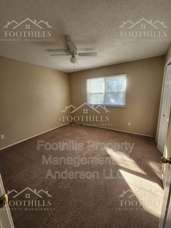 Building Photo - 4315 Lexington Way