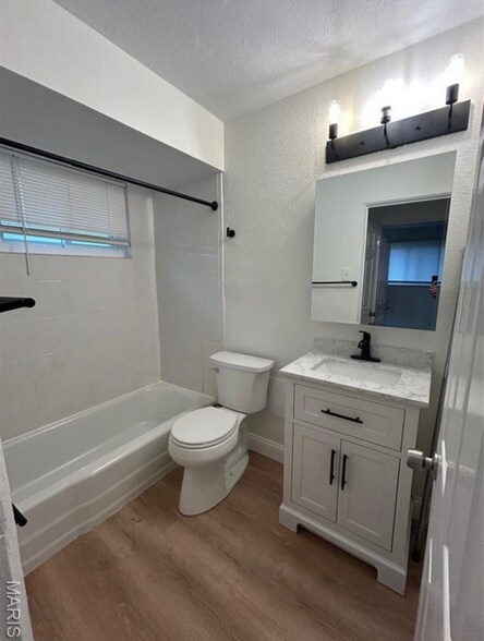 Building Photo - 3618 Indiana Ave