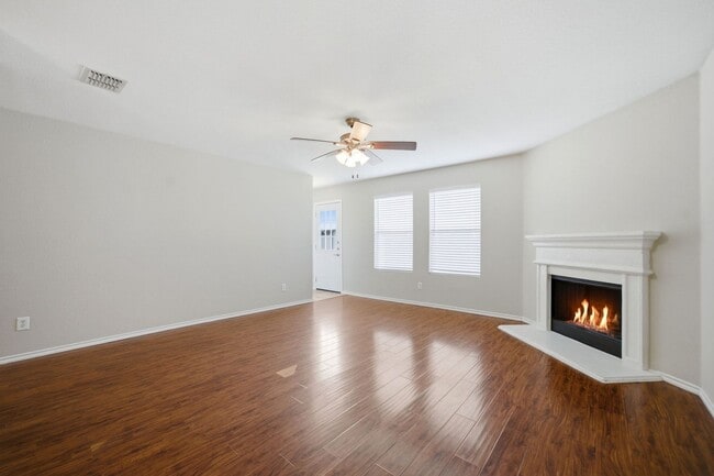 Building Photo - Easy Living with Wood Floors & Fireplace – Royse City, TX