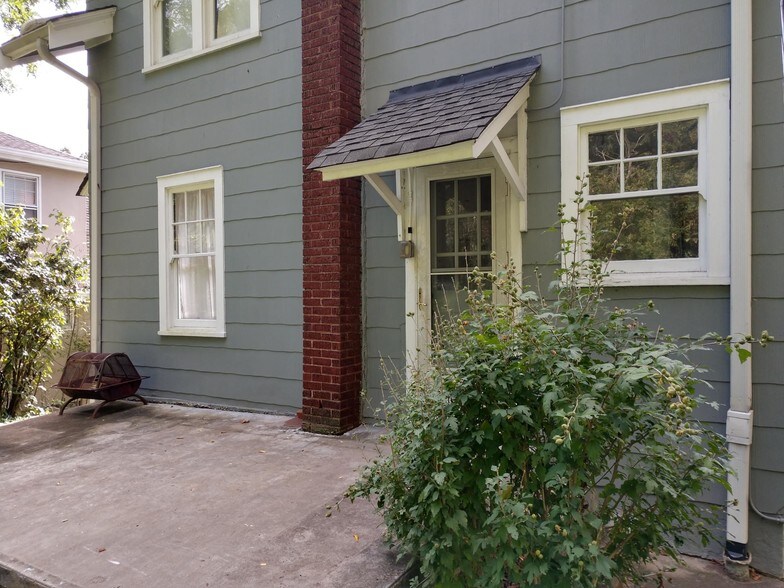 Building Photo - 3538 Linwood Ave