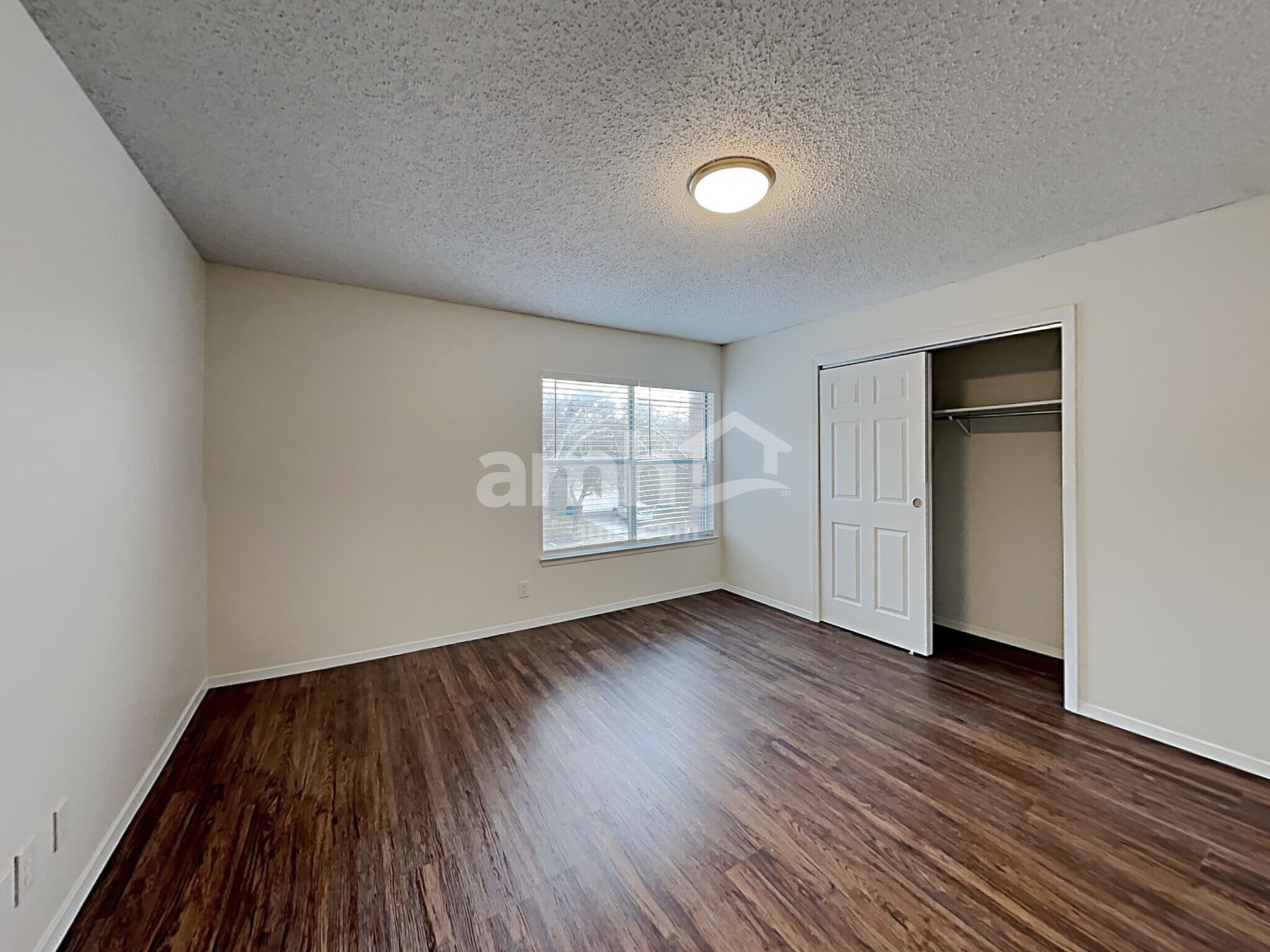 Building Photo - 2407 Canyon Rim