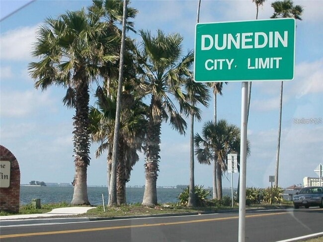 Building Photo - 1466 Twin Villas Way