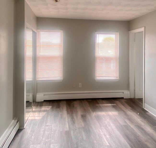 Building Photo - 11 Bremen St