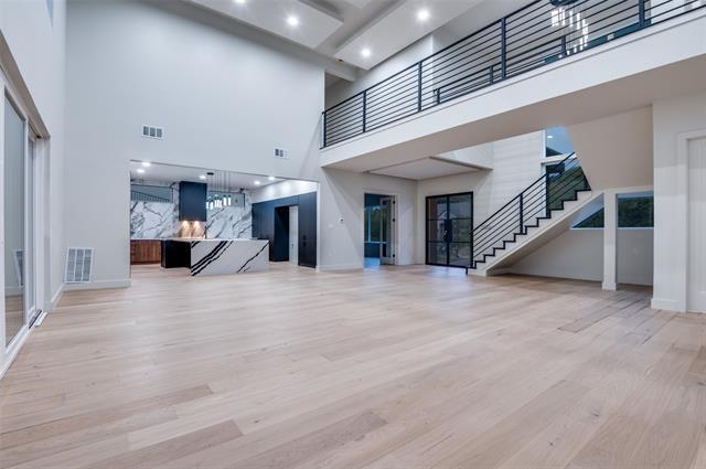 Building Photo - 6301 Tiffany Oaks Ln