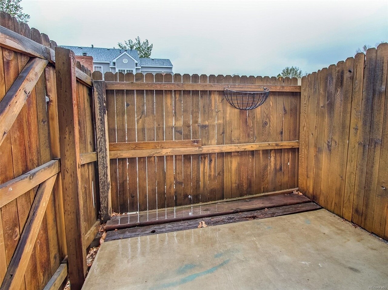 Building Photo - 8336 W 87th Dr