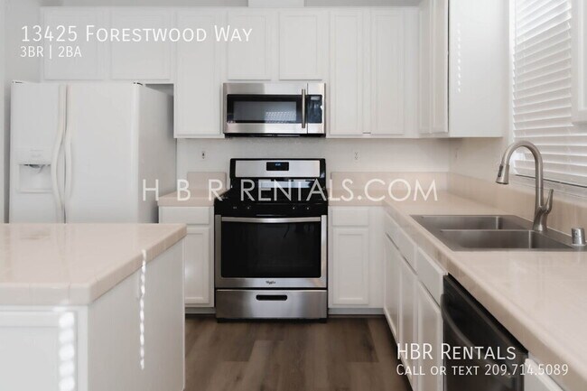 Building Photo - 13425 Forestwood Way