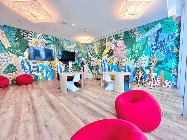 Building Photo - 1400 Biscayne Blvd