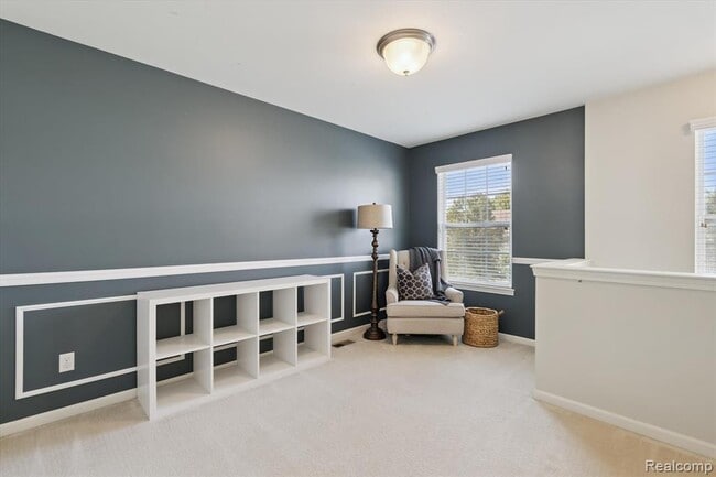 Building Photo - 26422 Elk Run E