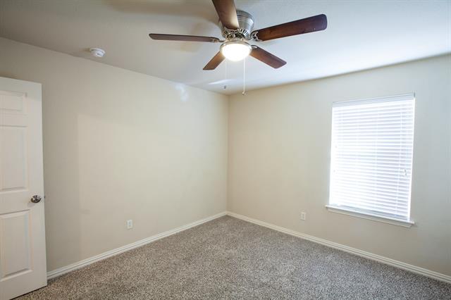 Building Photo - 2805 Gooseberry Dr