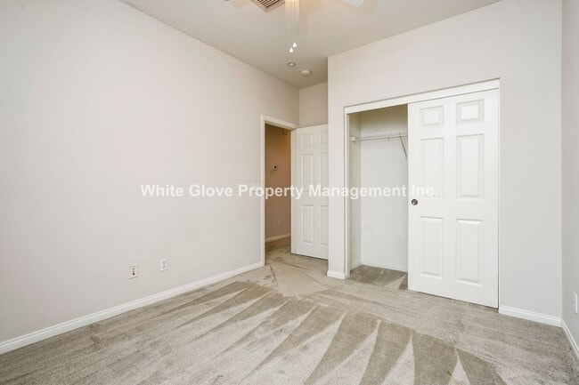 Building Photo - Charming 3-Bedroom Irvine Condo with Attached Garage and Community Amenities