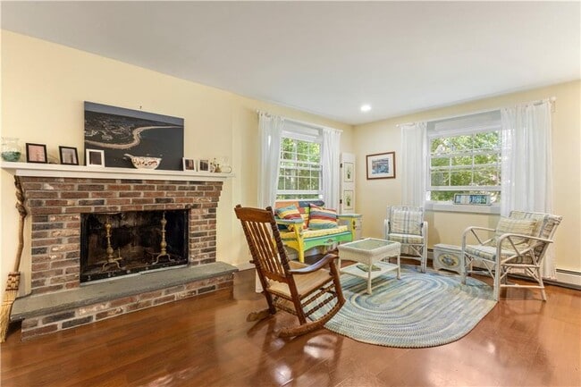 Building Photo - 27 Gounod Rd
