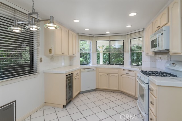 Building Photo - 12235 Shady Hollow Ln
