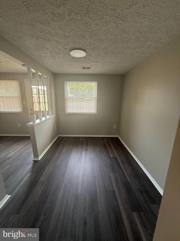 Building Photo - 5752 Charstone Ct