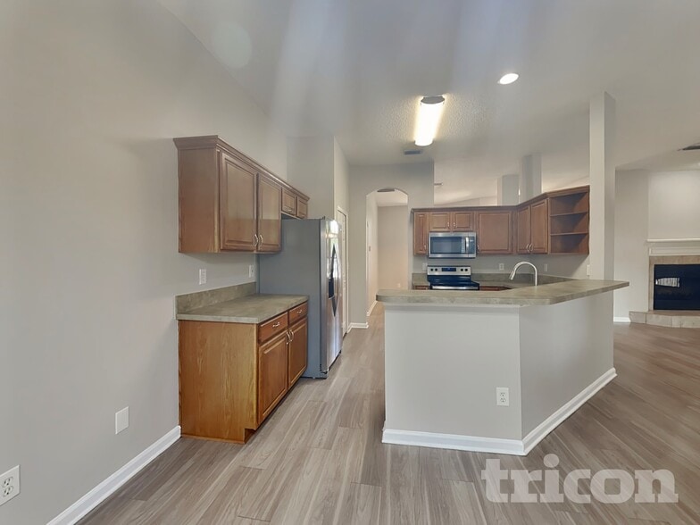 Building Photo - 5357 Whitecastle Ct