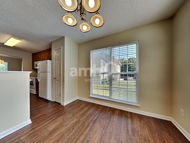 Building Photo - 12528 Cardinal Point Rd