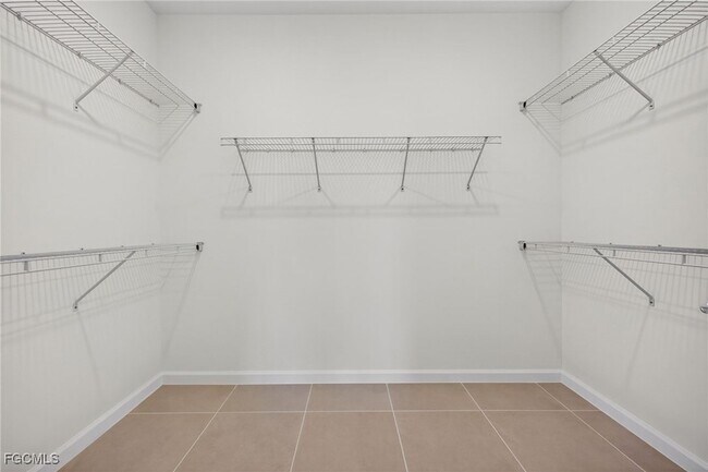 Building Photo - 24844 Surf Hvn Ln