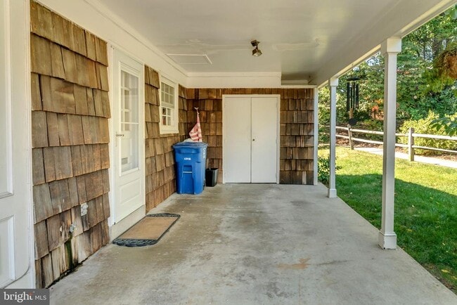 Building Photo - 2708 N Kensington St