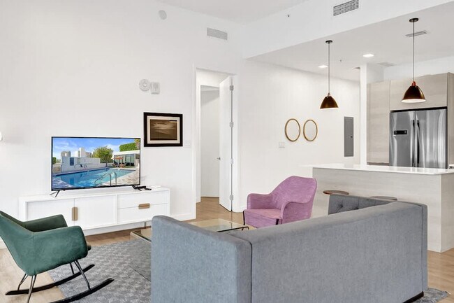 Building Photo - 1220 17th St