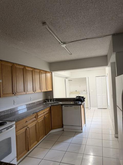 Building Photo - 11449 NW 35th St