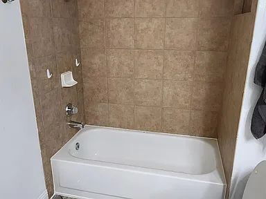 Building Photo - Beautiful home in Southwest Bakersfield- Near Stockdale High school ,Warren Jr High and Old river...