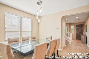 Building Photo - 2535 Villa Borghese