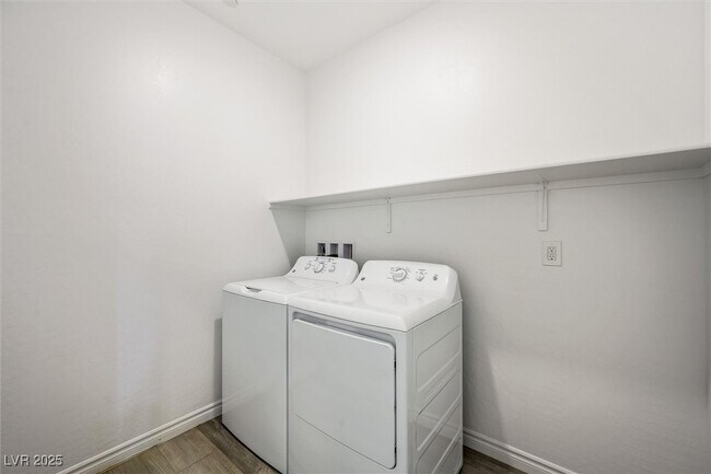 Building Photo - 827 Aurelie Ridge St