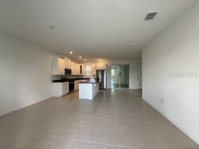 Building Photo - 1913 Seawall Wy