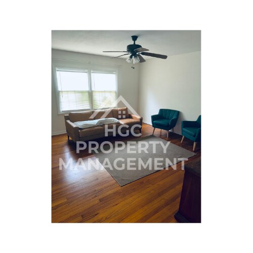 Building Photo - 507 Greenway Dr