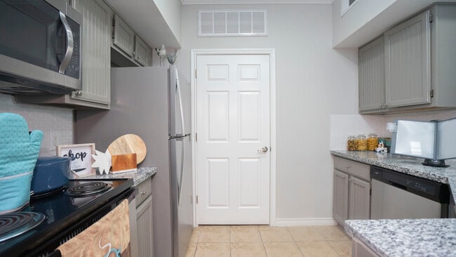 Building Photo - NorthChase Village Apartment Homes