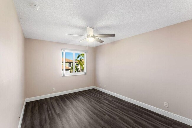 Building Photo - 6384 Adriatic Way